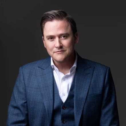 Greg McKeown